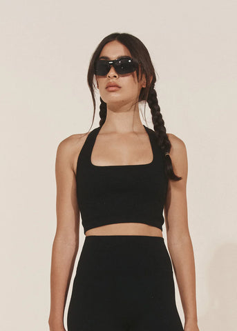 BAMBOO MOVE CRISS CROSS CROP - BLACK - Pink & Kamal