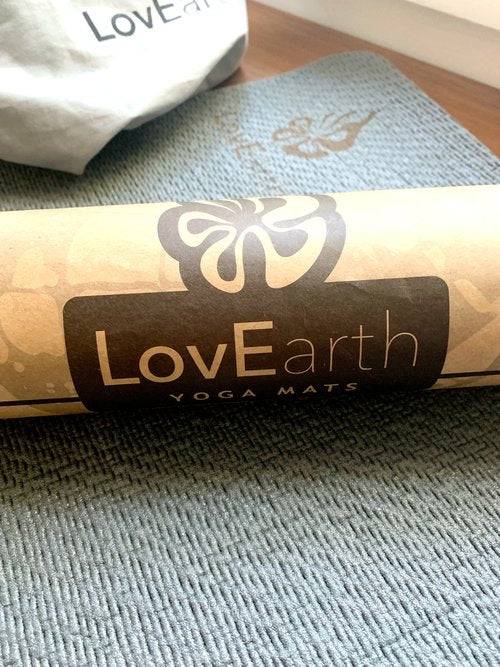 LoveEarth Charcoal Travel Yoga Mat With Bag